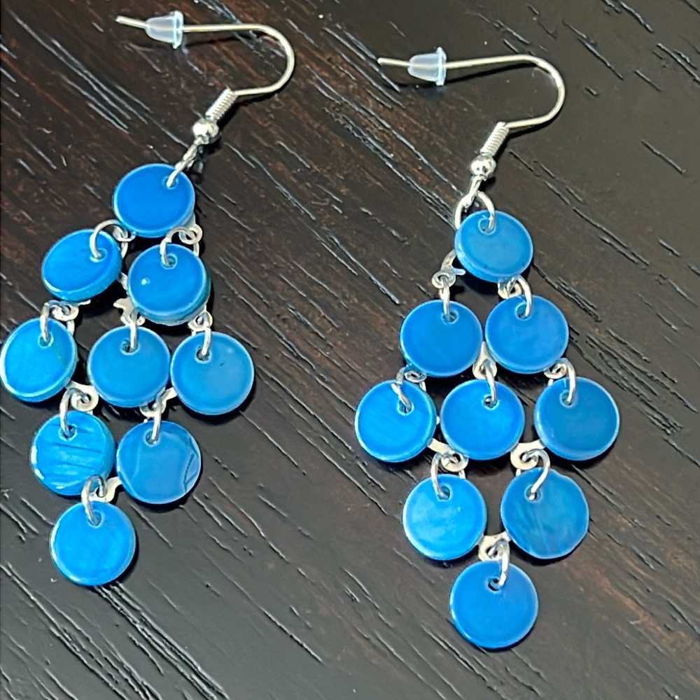 Blue seashell chandelier earrings-NWT
